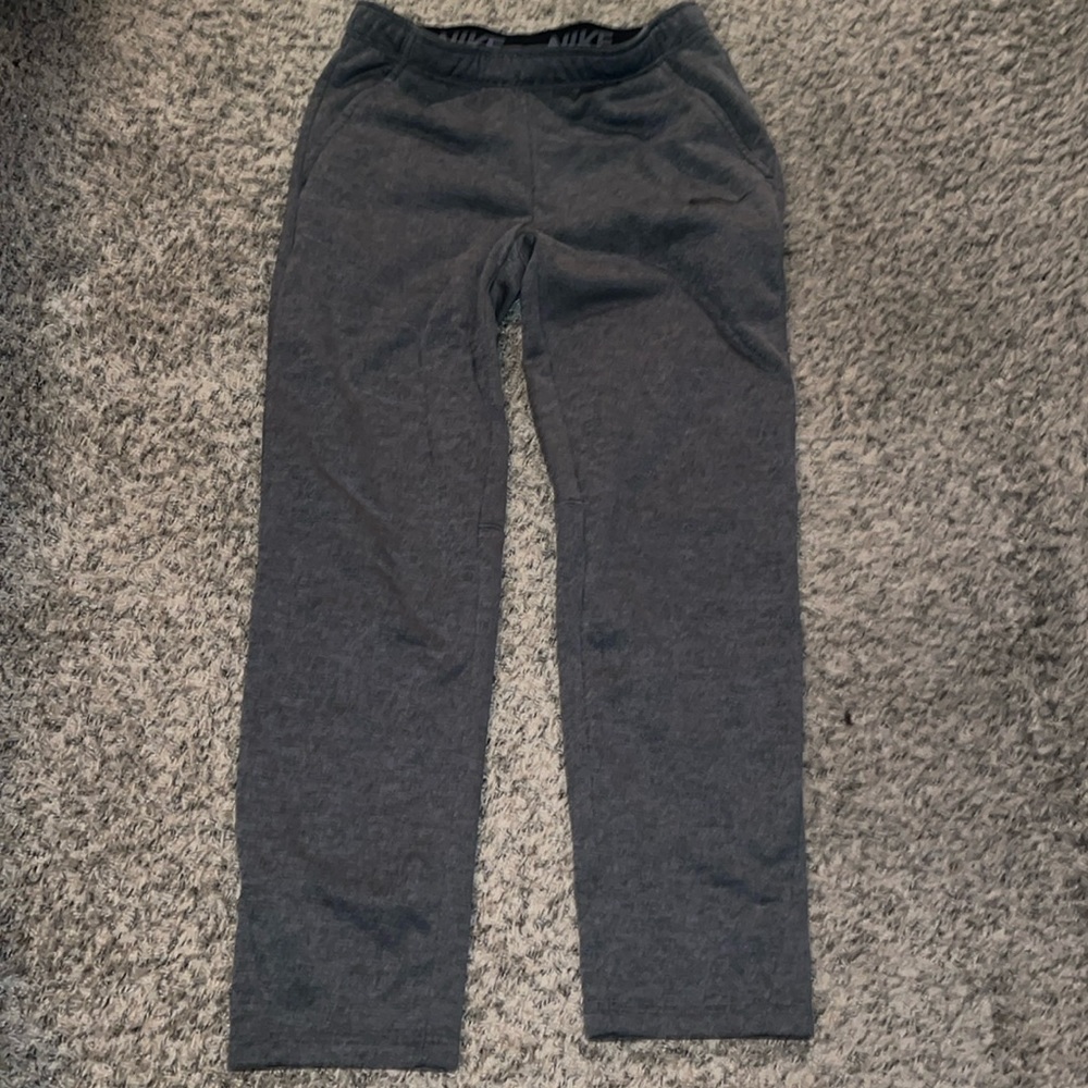 Nike Men's Charcoal Gray Sweatpants Joggers